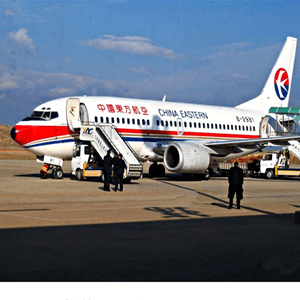 张家界荷花航空快运业稳步发展的原因是什么？